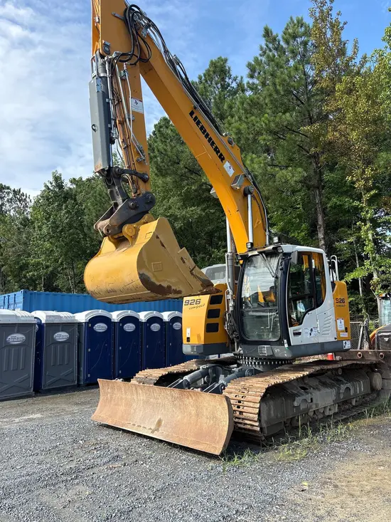 2019 LIEBHERR R926 Excavator