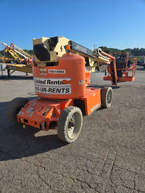 2017 JLG E450AJ Articulating Boom Lift