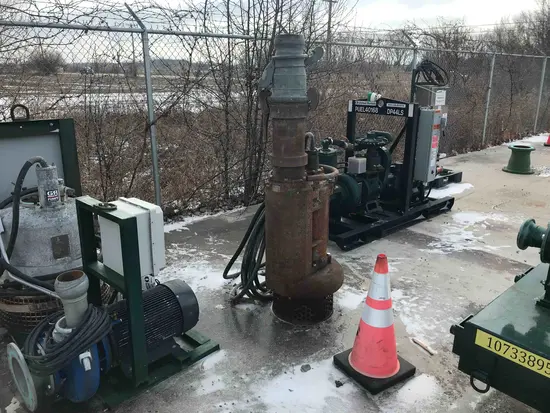 2008 Tsurumi Pump 8 ELE SUB 35HP3 Pump