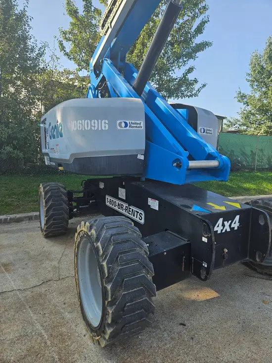 2017 Genie S-60X Boom Lift