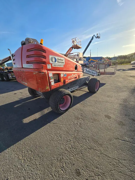 2016 Skyjack SJ40T Boom Lift