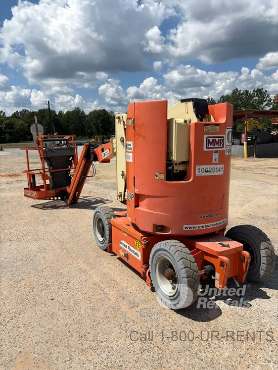 2017 JLG E300AJP EE Articulating Boom Lift
