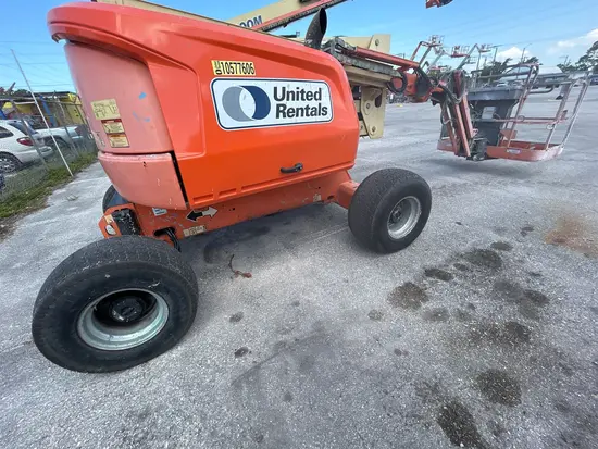 2017 JLG 450AJ Articulating Boom Lift
