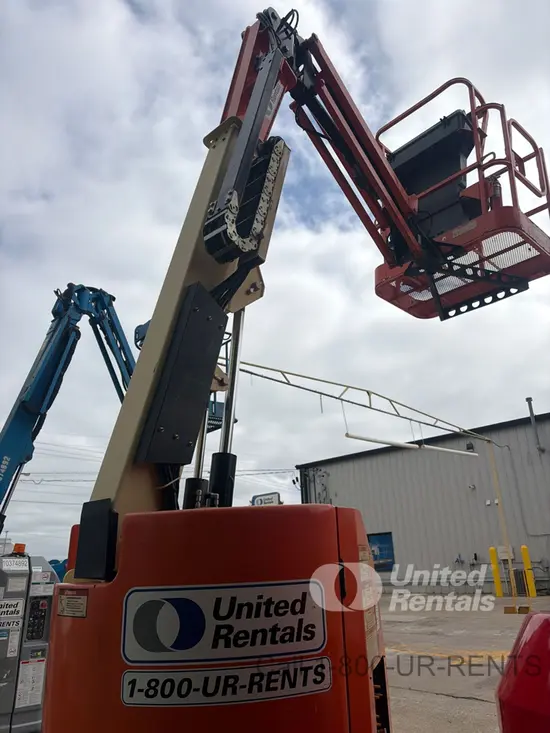 2017 JLG E300AJP Articulating Boom Lift