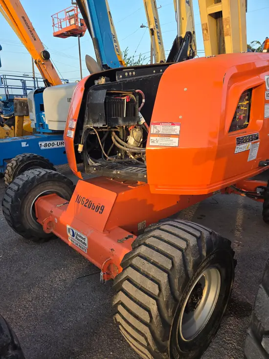 2017 JLG 450AJ Articulating Boom Lift