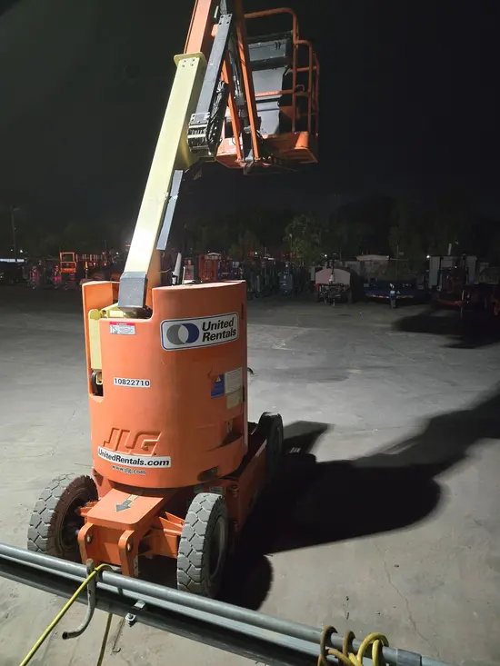 2018 JLG E300AJP Articulating Boom Lift