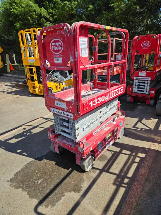 2018 MEC 1330SE Scissor Lift