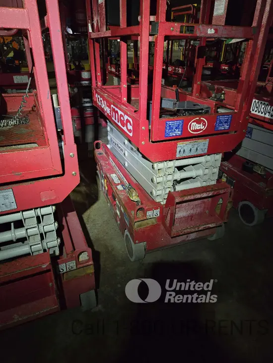 2018 MEC 1330SE Scissor Lift