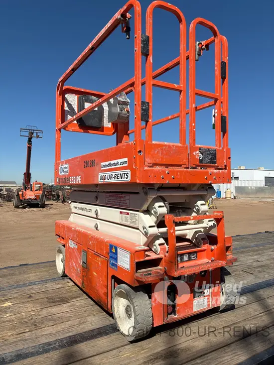 2019 Snorkel S3219E Scissor Lift