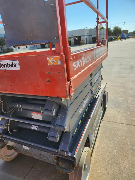 2017 Skyjack SJIII4632 Scissor Lift