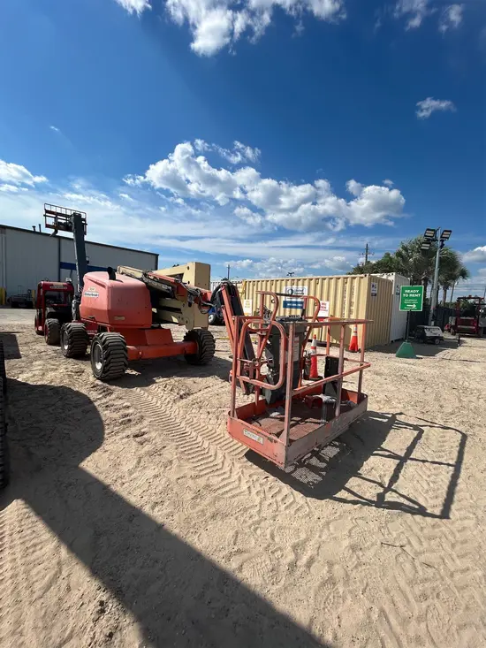 2017 JLG 450AJ Articulating Boom Lift