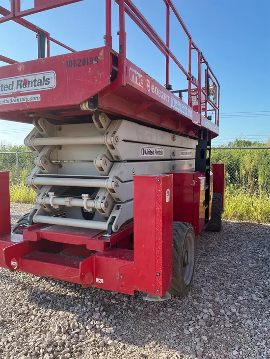 2017 MEC 6092RT Rough Terrain Scissor Lift