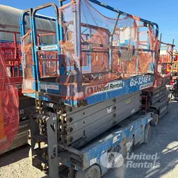 2018 Genie GS-3246 Scissor Lift