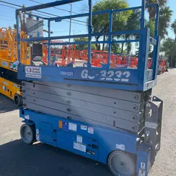 2017 Genie GS-3232 Scissor Lift