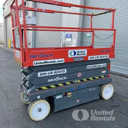 2017 Skyjack SJIII3226 Scissor Lift