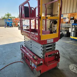 2019 MEC MICRO 19 Scissor Lift