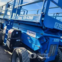 2017 Genie GS-4390 RT Rough Terrain Scissor Lift
