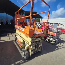 2017 JLG 3246ES Scissor Lift