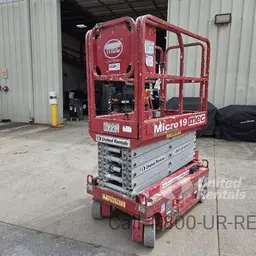 2019 MEC MICRO 19 Scissor Lift