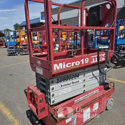 2019 MEC MICRO 19 Scissor Lift