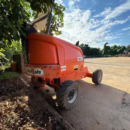 2017 JLG 400S Boom Lift
