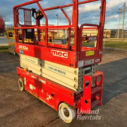 2019 MEC 2632SE Scissor Lift