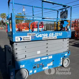 2017 Genie GS-3232 Scissor Lift