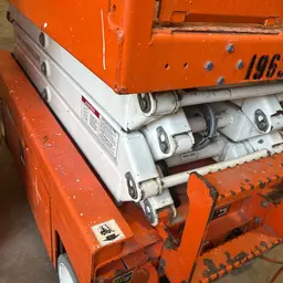 2017 Snorkel S3219E Scissor Lift