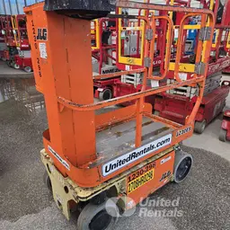 2019 JLG 1230ES Self-Propelled One-Person Lift