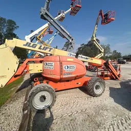 2017 JLG 600AJ Articulating Boom Lift
