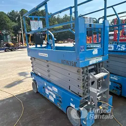 2018 Genie GS-3232 Scissor Lift