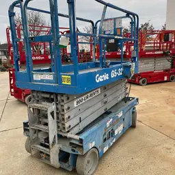 2016 Genie GS-3246 Scissor Lift