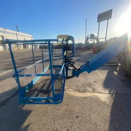 2016 Genie ZX-135 Articulating Boom Lift