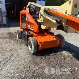 2022 JLG E400AJPN Articulating Boom Lift