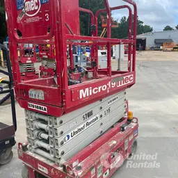2018 MEC MICRO 19 Scissor Lift