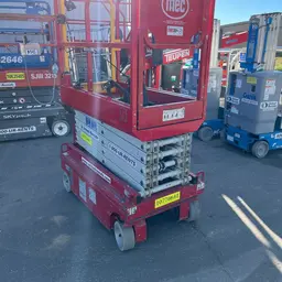 2018 MEC MICRO 19 Scissor Lift