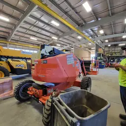 2015 JLG 340AJ Articulating Boom Lift