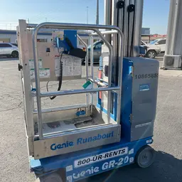 2018 Genie GR-20 Self-Propelled One-Person Lift