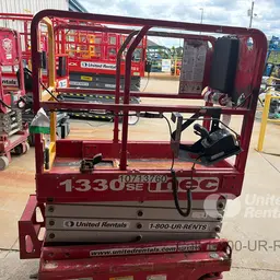 2018 MEC 1330SE Scissor Lift