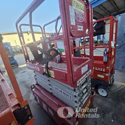2019 MEC MICRO 19 Scissor Lift