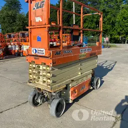 2017 JLG 2632ES Scissor Lift