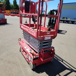 2018 MEC MICRO 19 Scissor Lift