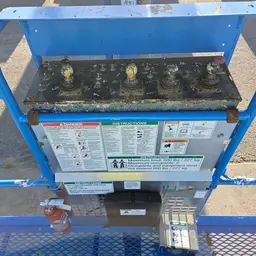 2016 Genie Z-80/60J Articulating Boom Lift