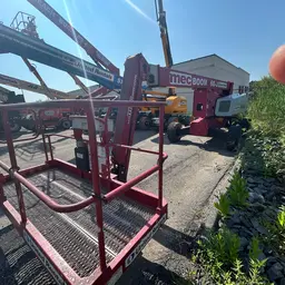 2016 MEC 60JD Boom Lift