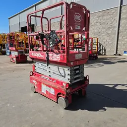 2018 MEC 1330SE Scissor Lift