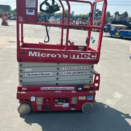 2018 MEC MICRO 19 Scissor Lift