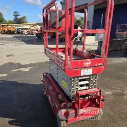 2017 MEC MICRO 19 Scissor Lift