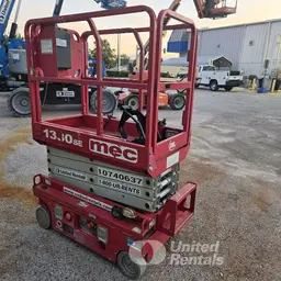 2018 MEC 1330SE Scissor Lift