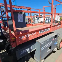 2017 Skyjack SJ6826RT Rough Terrain Scissor Lift