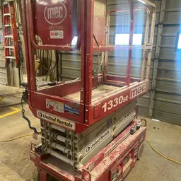 2018 MEC 1330SE Scissor Lift